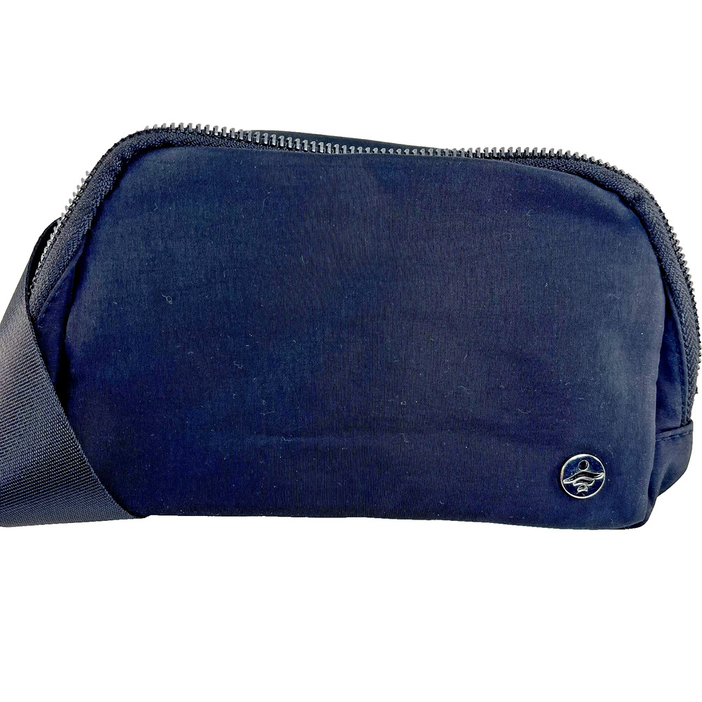 Halara Waist Bag Fanny Pack Black Adjustable Crossbody